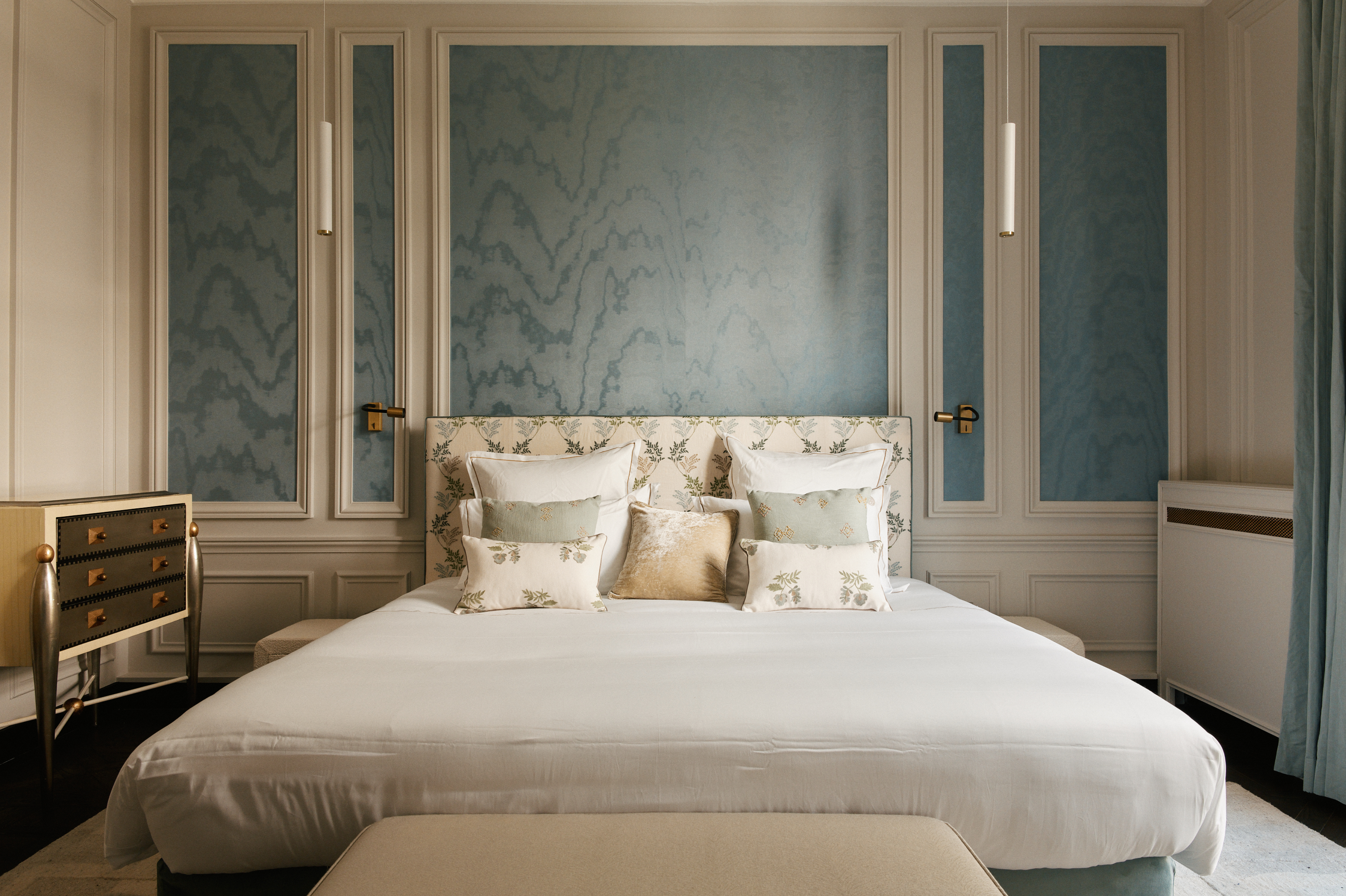 Intérieur d'appartement parisien entretenu par La Suite Kyka